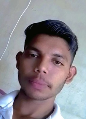 Yogesh, 19, India, Hāpur