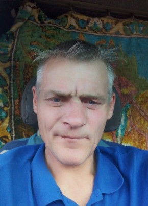 Александр, 47, Россия, Карпинск