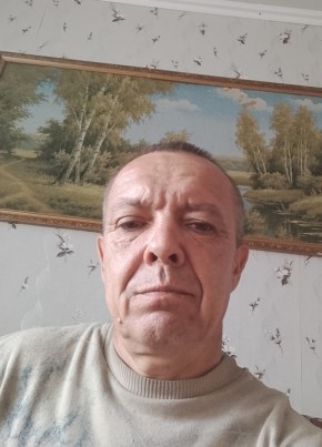 Олег из Тотьмы 47 лет