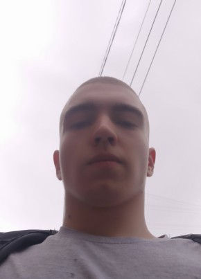 Михаил из Твери 21 год