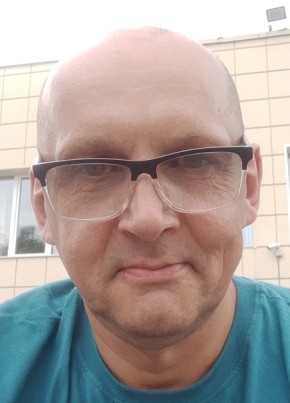 Денис из Томска 49 лет
