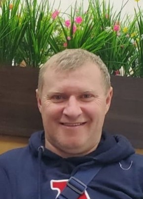 Oleg, 48, Russia, Moscow