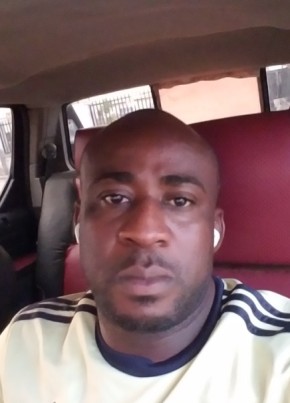 Dayo, 42, Nigeria, Abuja