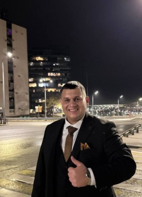 Влад из Батайска 26 лет