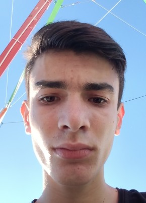 Islam Aliev, 20, Russia, Tsibanobalka