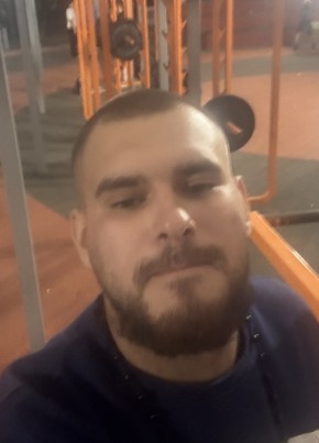 Тарас из Хабаровска 22 года