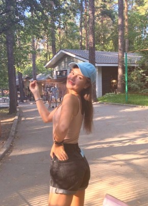 Катя Суворова из Тамбова 27 лет