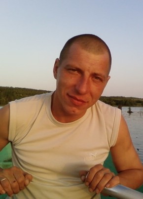 олег, 46, Россия, Белгород