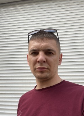 Максим из Ульяновска 34 года