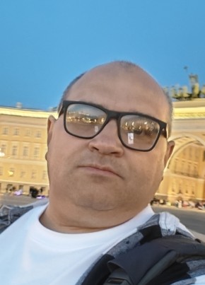 Руслан из Москвы 48 лет