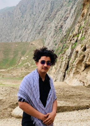 Hasib, 19, جمهورئ اسلامئ افغانستان, مزار شریف