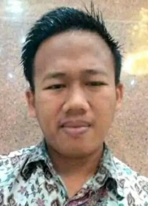 Arwan, 33, Indonesia, Weru