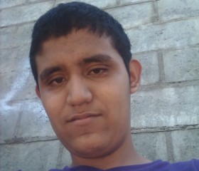 Carlos Andrés , 23, Garzon
