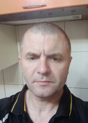 Андрей из Брянска 46 лет