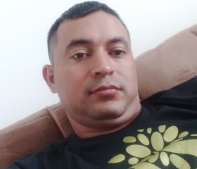 Roberto, 35 лет, Brasília
