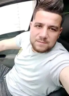 Houssam из M'Sila 28 лет