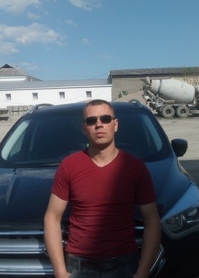 Олег, 36, Россия, Белогорск (Крым)