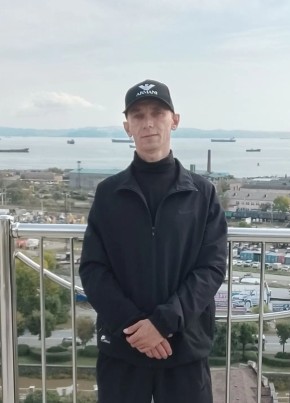 Олег из Находки 39 лет