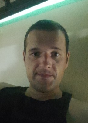 Дмитрий из Волгограда 28 лет