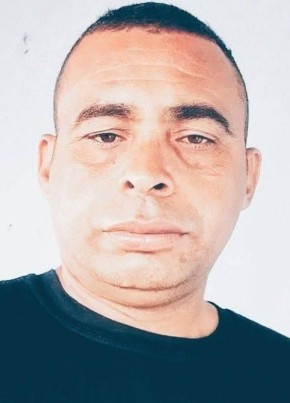 Ailton Júnior из Oeiras 44 года