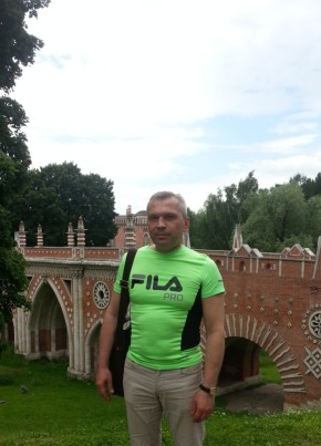 Yura, 55, Russia, Moscow