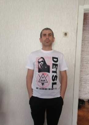 Aleksey, 39, Russia, Saratov