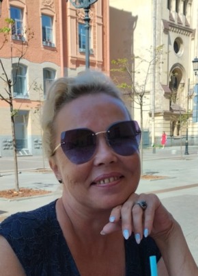 Ирина, 56, Россия, Санкт-Петербург