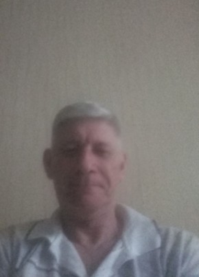 Андрей, 56, Россия, Саратов