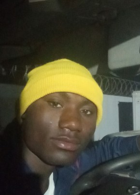 Adrian kalemba из Lusaka 23 года