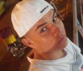 Robinson, 31, Santa Rosa de Cabal
