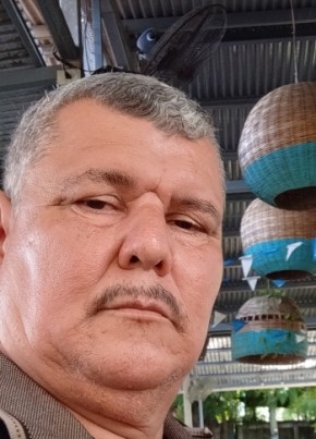 José из Managua 57 лет