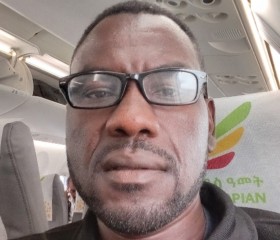 الصادق, 39, Tel Aviv