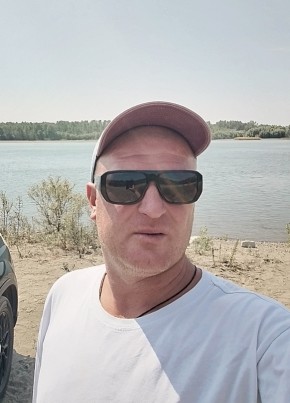 Иван из Бийска 40 лет