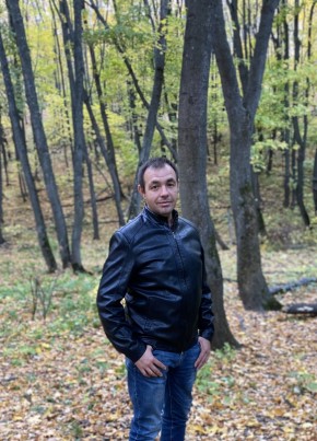 Артём из Саратова 34 года