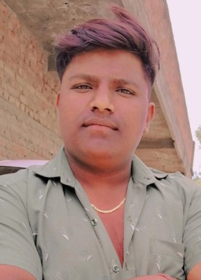 Thakor Ashvin, 21, India, Ahmedabad