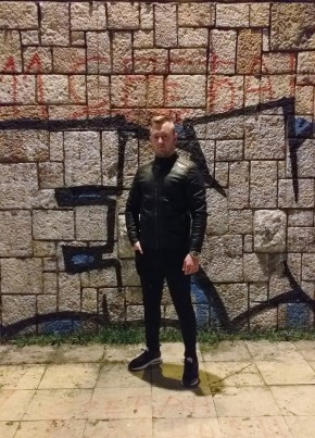 Niks, 24, Albania, Tirana