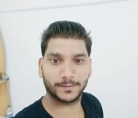 Manoj Kumar, 24 года, صلالة