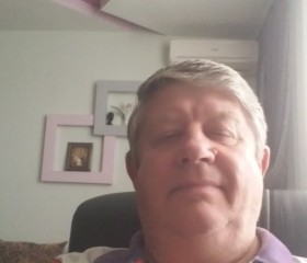 Vlad, 67, Simferopol