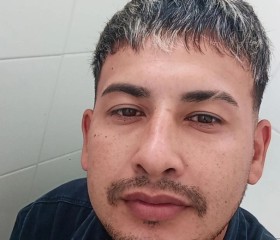 Axel, 28, Campana