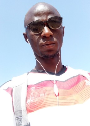 Lamin s Fadera, 32, Republic of The Gambia, Bathurst