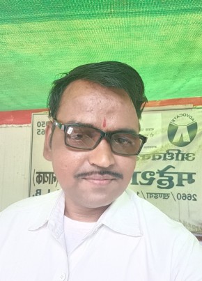 Advocate mahesh, 45, India, Khandwa