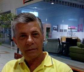 Petr Kolesnik, 60, Frankfurt am Main