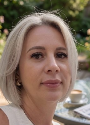 Светлана из Артема 48 лет