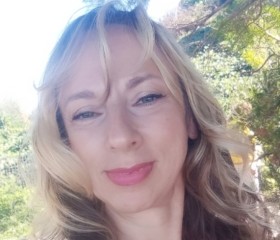 Lyubov, 51, Saint Petersburg