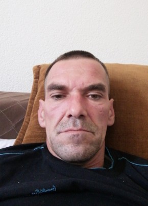 Enes, 46, Bosna i Hercegovina, Tešanj
