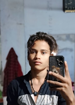 Md Asif, 18, India, Nagpur