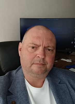 Дмитрий из Москвы 51 год