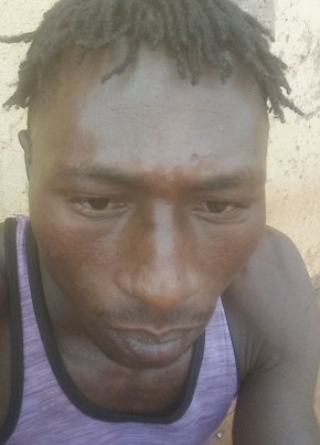 Jemsco Montana, 28, Burkina Faso, Bobo-Dioulasso