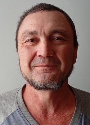 Ильдар из Елабуги 46 лет