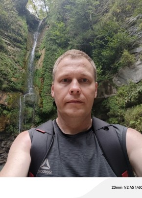 Sergey, 44, Russia, Penza